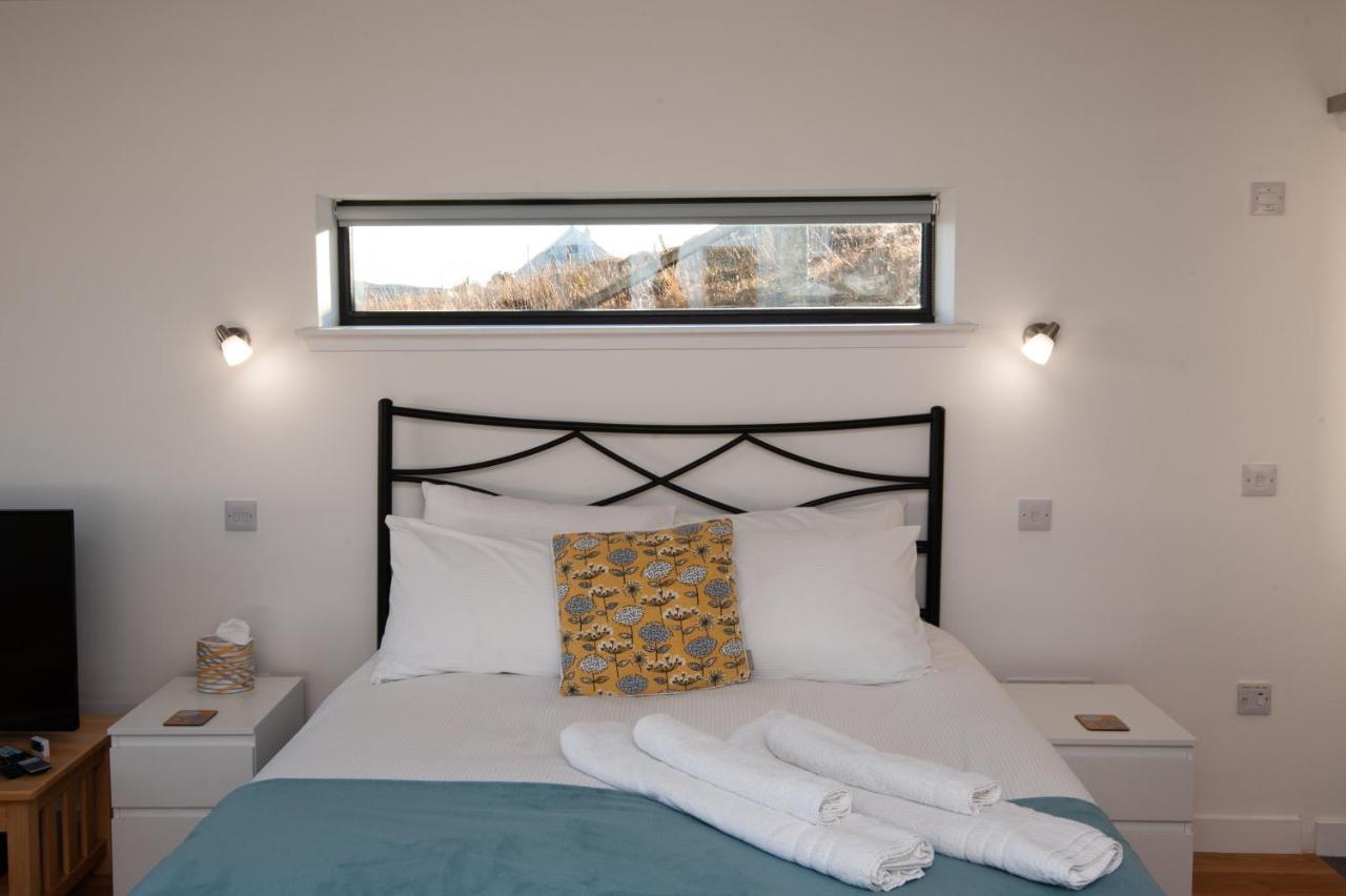 Croft 7 Geary Self Catering Studio With Stunning Sea Views Exterior foto